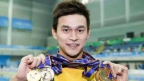 橄榄球图片大全大图美式橄榄球精彩集锦2024首块女子拳击金牌日本排球联赛火爆男排